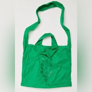 FP x Syzy Compact Carryall Tote Bag // FP Movement // Free People // Logo // NWT